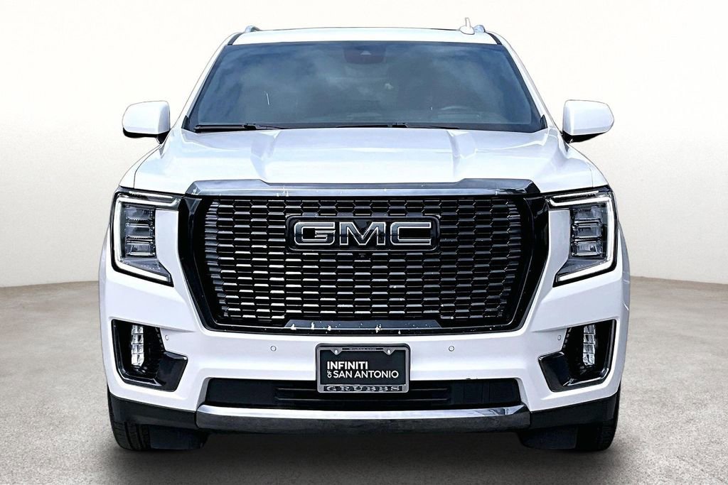 Used 2023 GMC Yukon Denali Ultimate AWD/4WD image 5