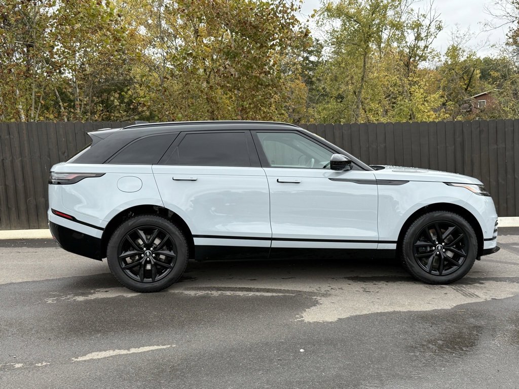 Used 2026 Land Rover Range Rover Velar Dynamic SE image 7