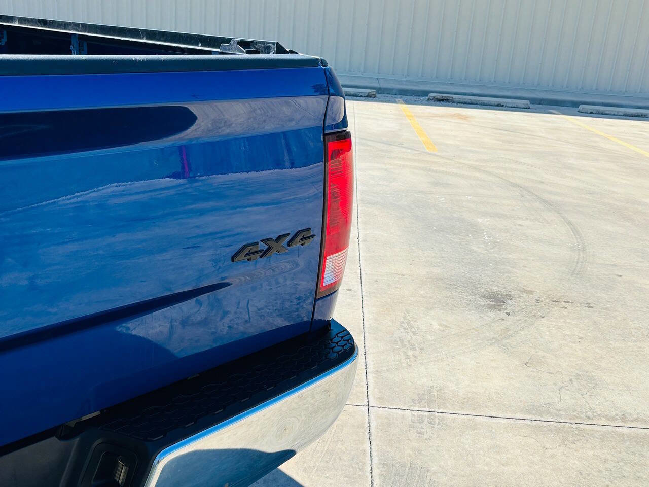 Used 2015 RAM 1500 ST w/ SXT Appearance Group image 9