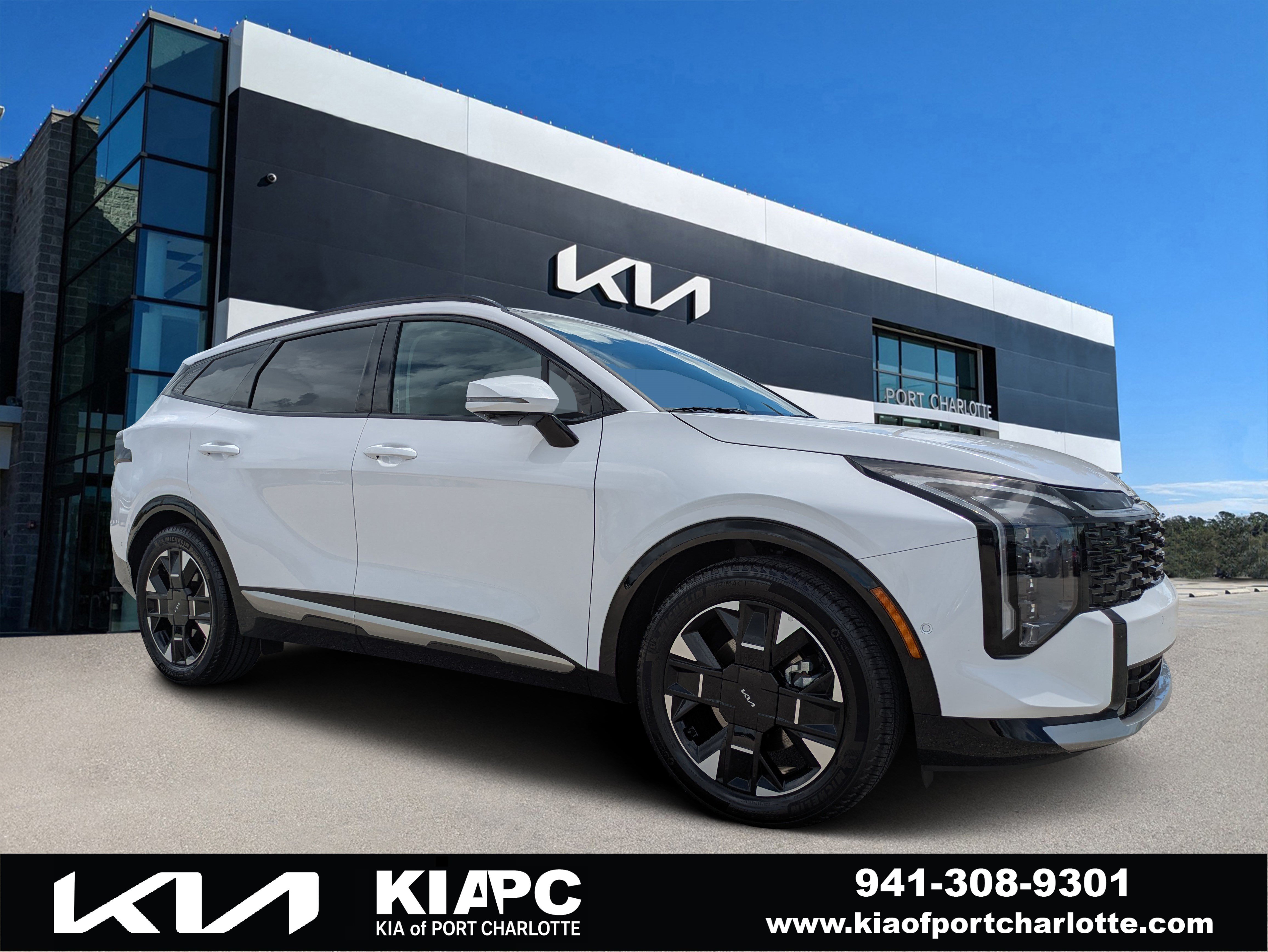 Certified 2026 Kia Sportage SX FWD image 1