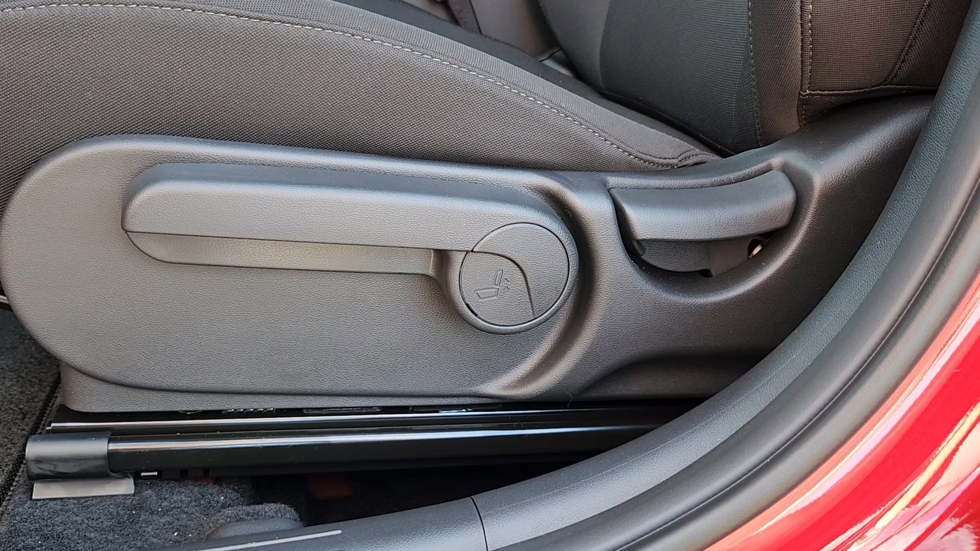 New 2026 Hyundai Kona SEL Sport image 8