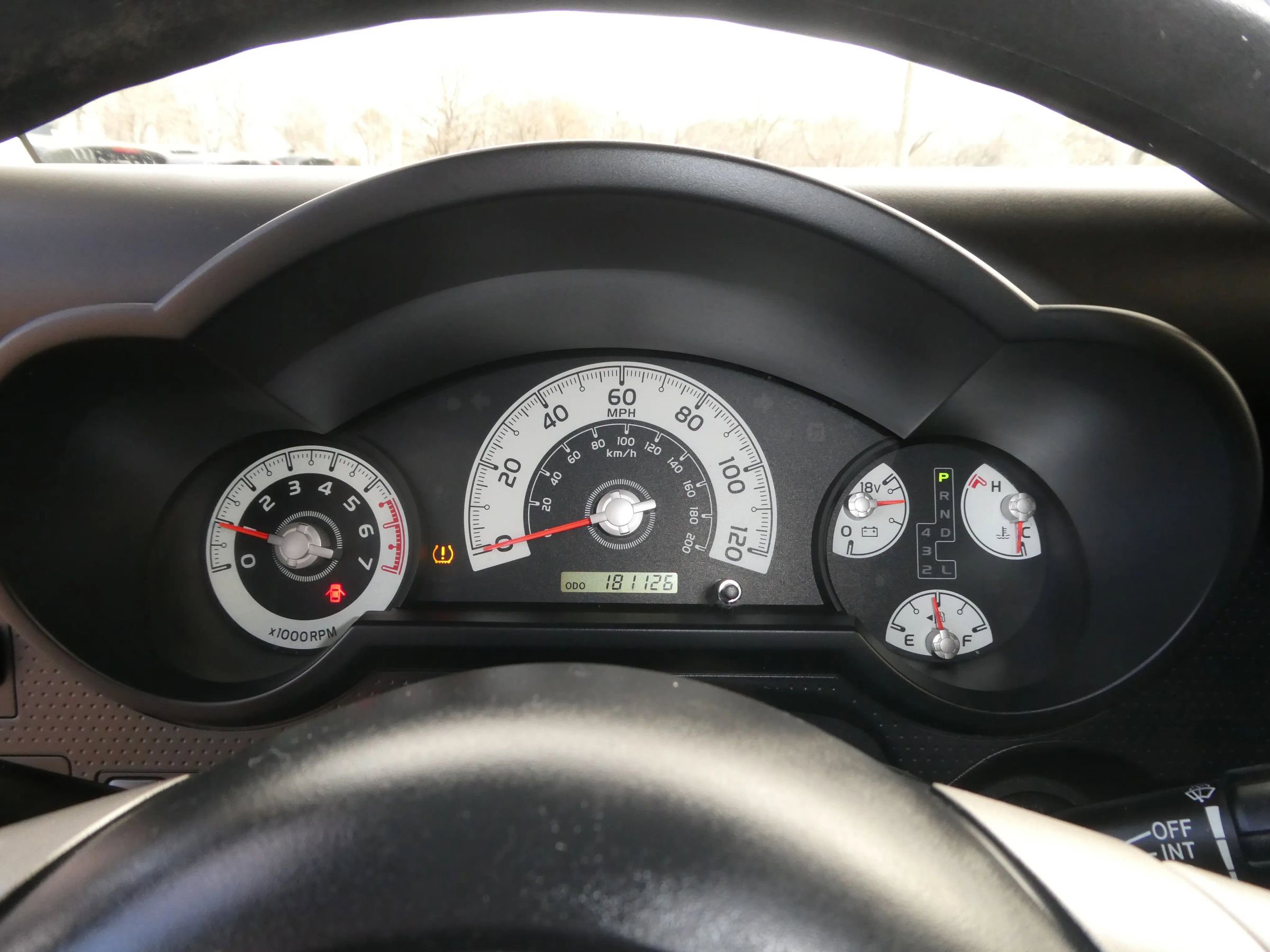 Used 2012 Toyota FJ Cruiser 4WD image 17