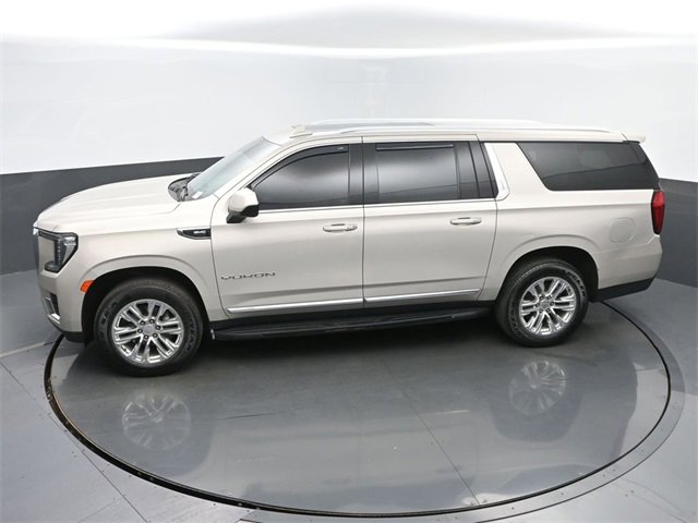 Used 2023 GMC Yukon XL SLT image 41