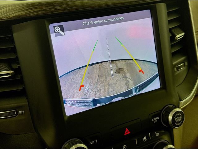 Used 2019 RAM 1500 Laramie AWD/4WD image 16