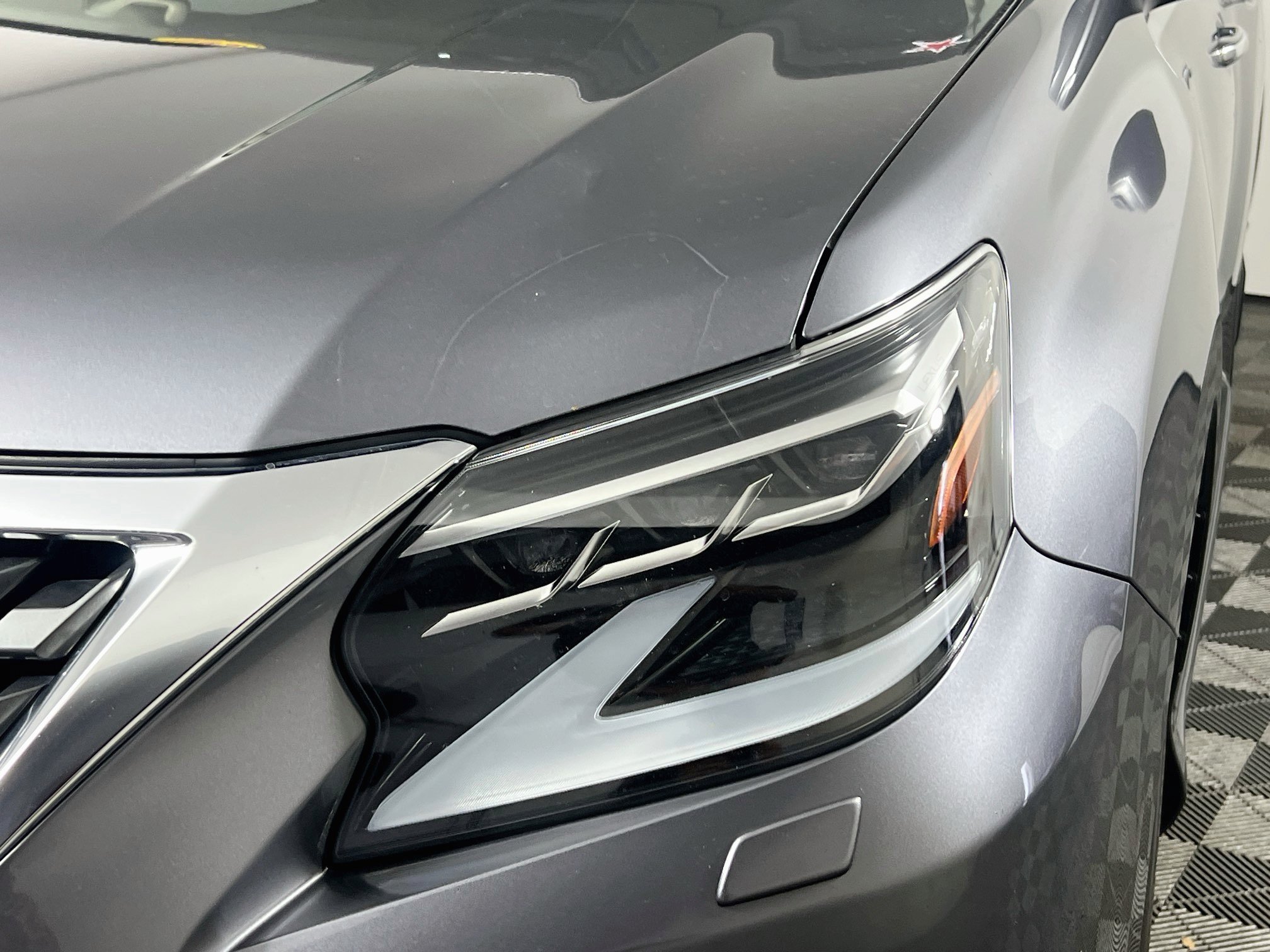 Used 2023 Lexus GX 460 Premium w/ Accessory Package AWD/4WD image 11