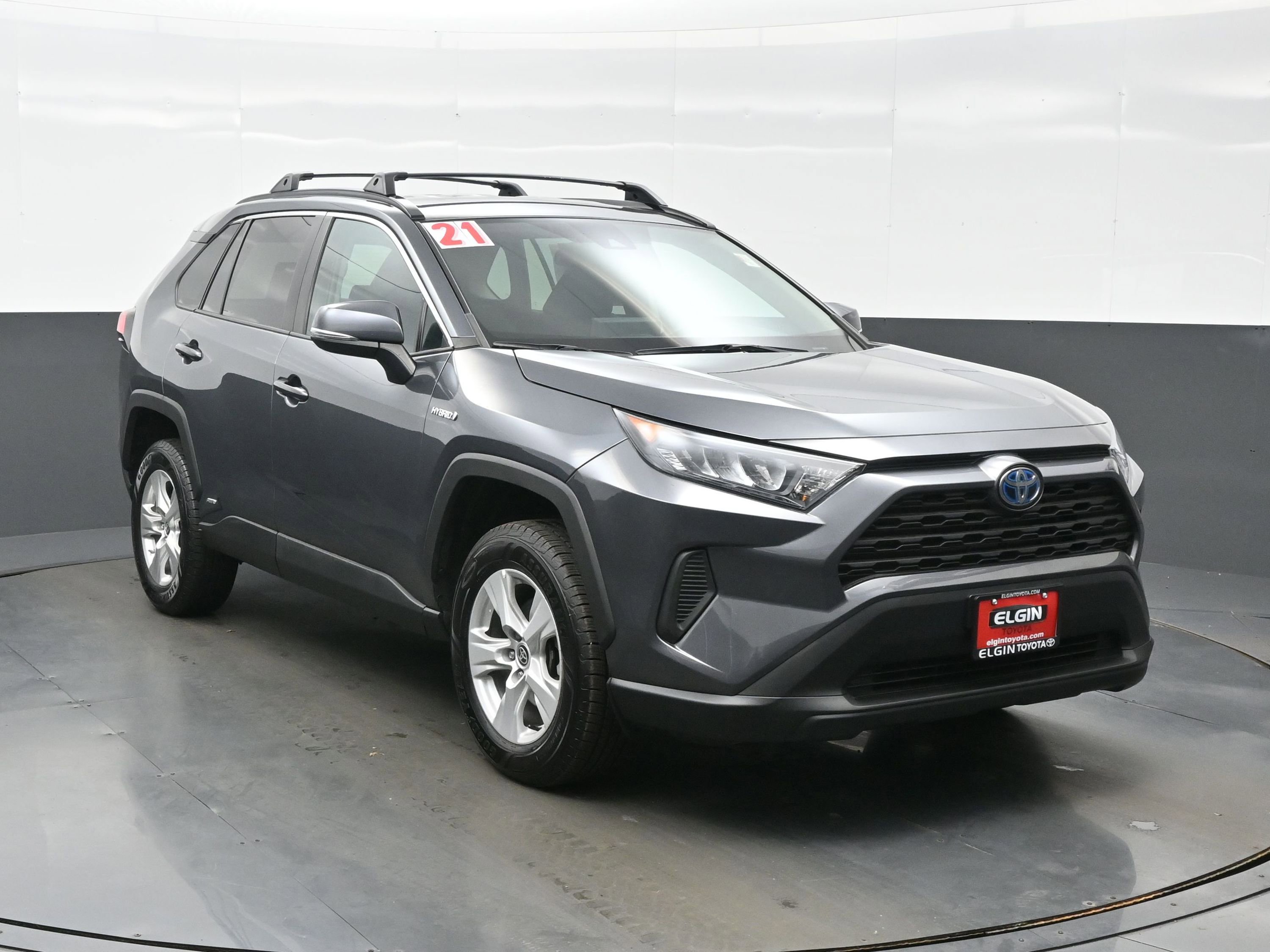 Used 2021 Toyota RAV4 LE AWD/4WD image 8