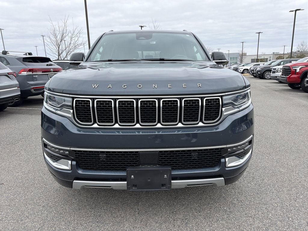 Used 2024 Jeep Wagoneer L Series II w/ Flexible Seating Group image 2