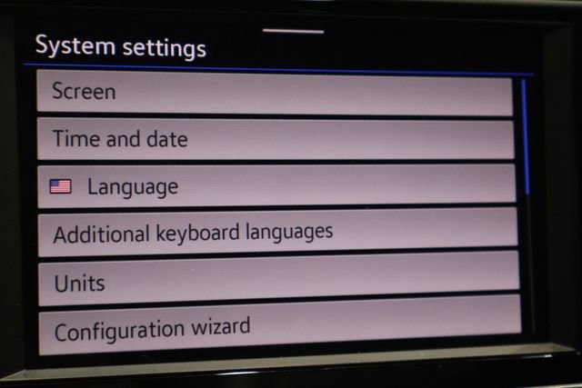 Used 2024 Volkswagen Jetta SE image 35