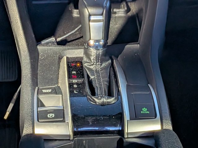 Used 2019 Honda Civic EX image 18
