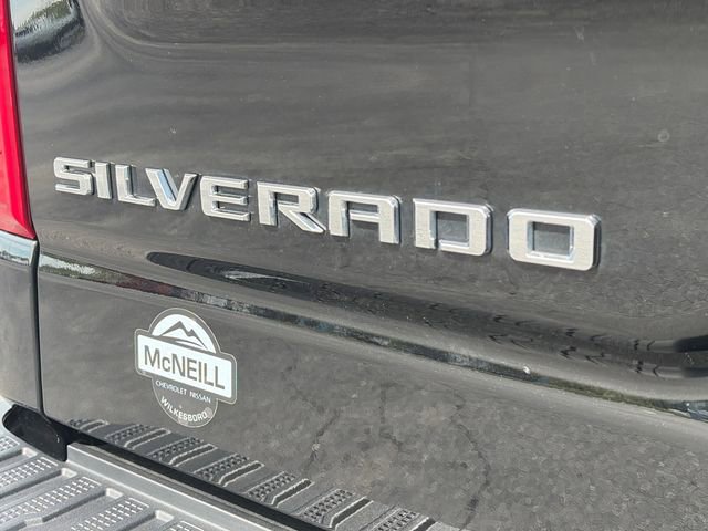 Used 2024 Chevrolet Silverado 1500 LT Trail Boss w/ Convenience Package II image 36