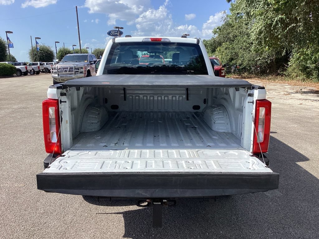 Used 2023 Ford F250 XL AWD/4WD image 11