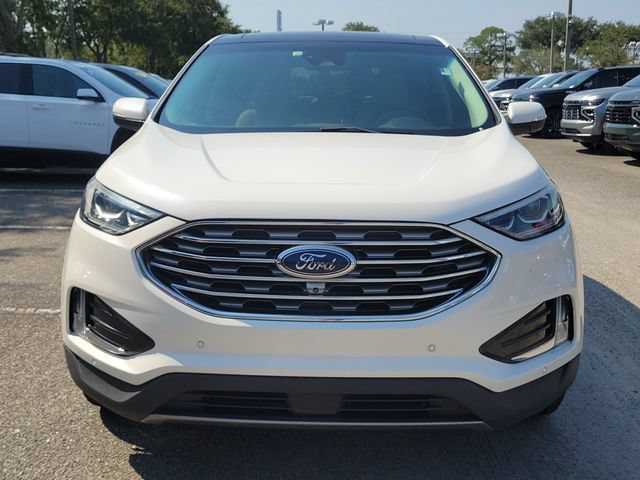 Used 2020 Ford Edge Titanium w/ Equipment Group 301A FWD image 7