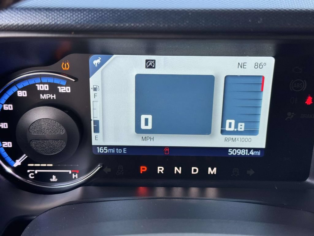 Used 2022 Ford Bronco Outer Banks AWD/4WD image 13