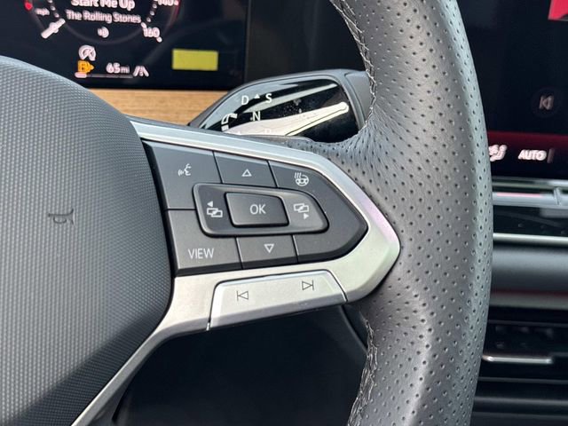 New 2026 Volkswagen Tiguan SEL R-Line AWD/4WD image 18