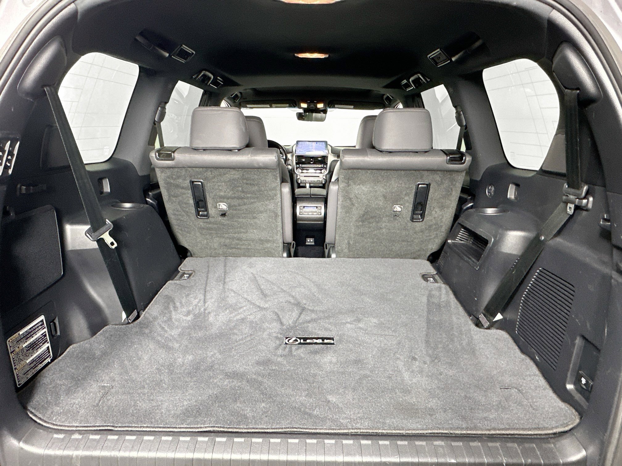 Used 2022 Lexus GX 460 Premium w/ Accessory Package AWD/4WD image 27