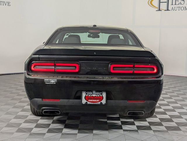 Used 2022 Dodge Challenger R/T w/ Blacktop Package image 6