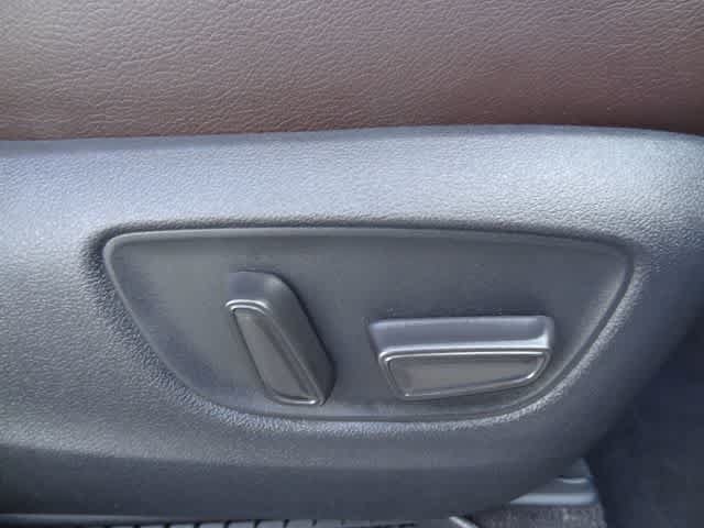Certified 2023 Toyota Sienna Platinum AWD/4WD image 25
