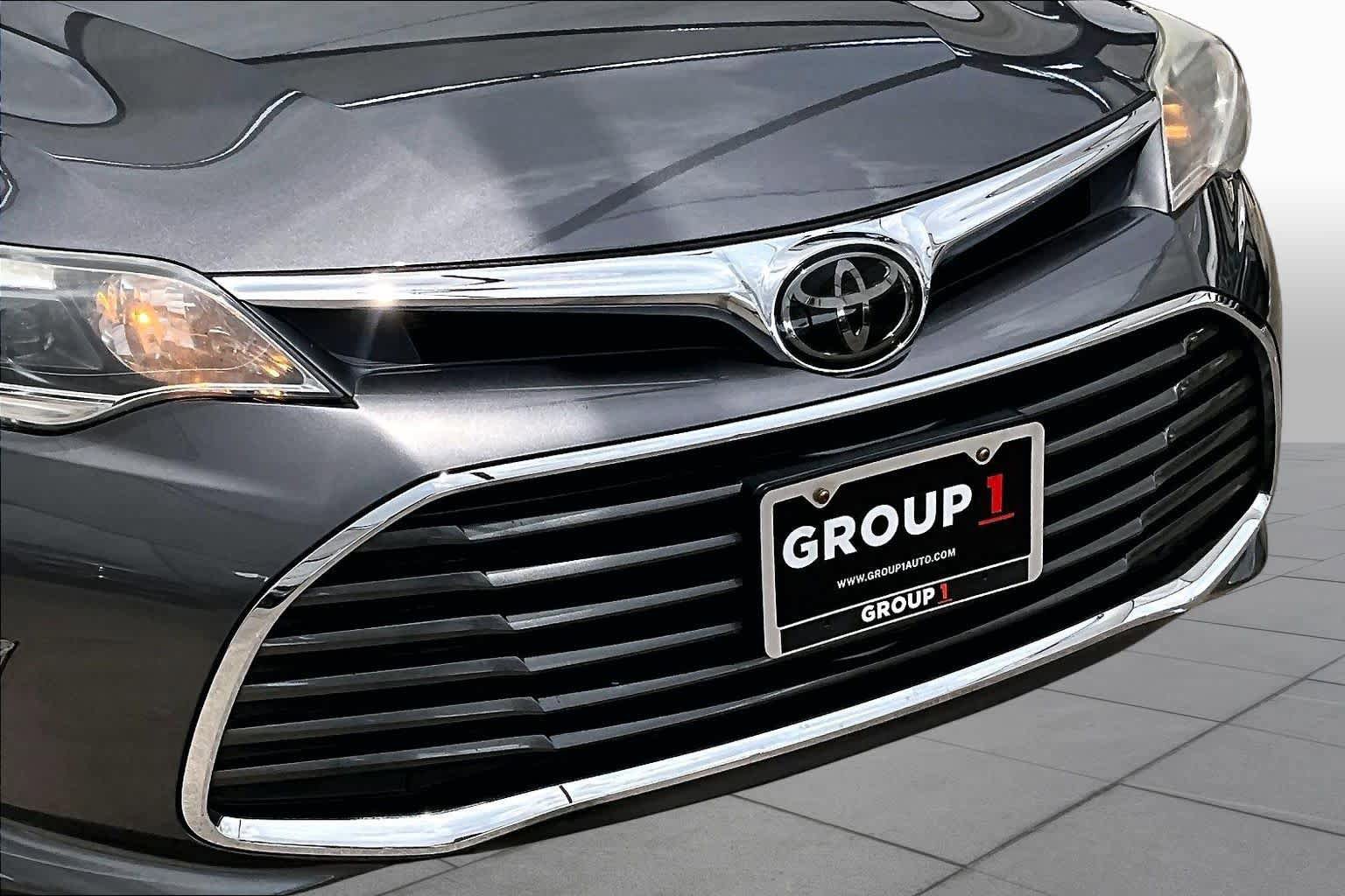 Used 2018 Toyota Avalon XLE Premium FWD image 30