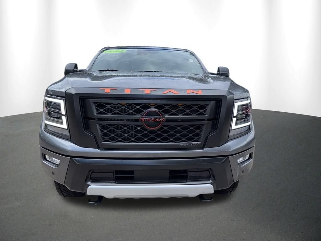 Used 2024 Nissan Titan PRO-4X AWD/4WD image 60