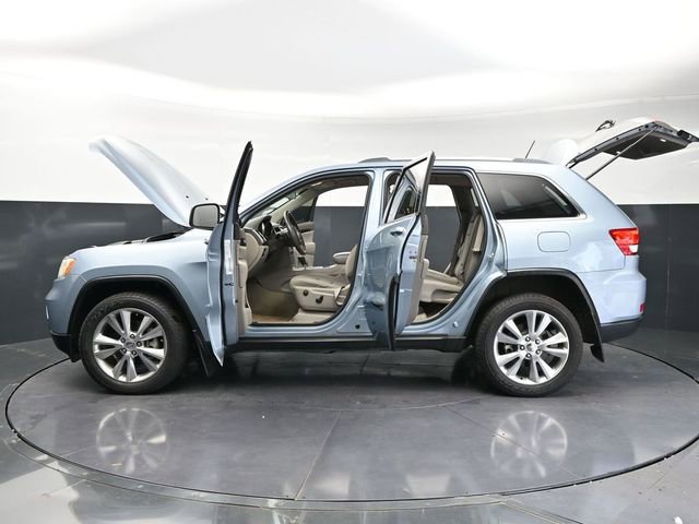 Used 2012 Jeep Grand Cherokee Laredo RWD image 39
