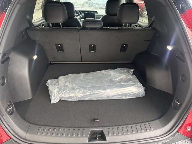 New 2026 GMC Terrain Elevation w/ Elevation Premium Package image 30