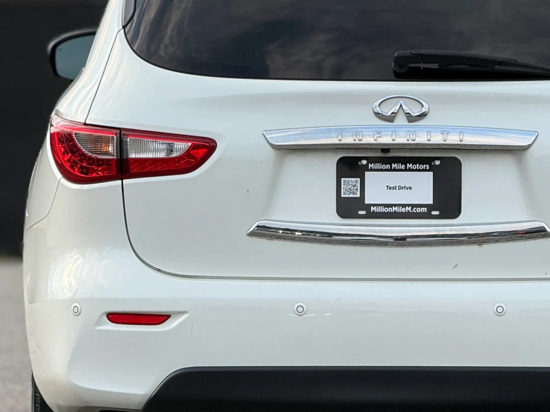 Used 2015 INFINITI QX60 Luxe w/ Premium Plus Package AWD/4WD image 12