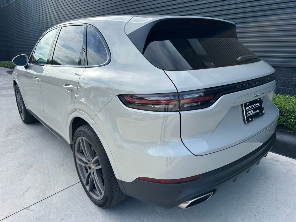 Certified 2023 Porsche Cayenne image 3