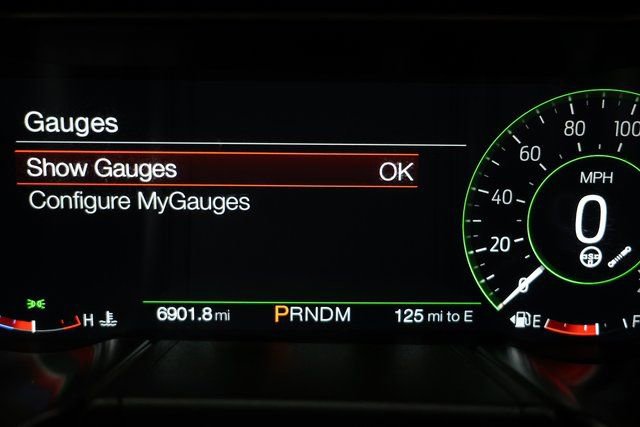 Used 2022 Ford Mustang Shelby GT500 w/ Carbon Fiber Track Pack image 91