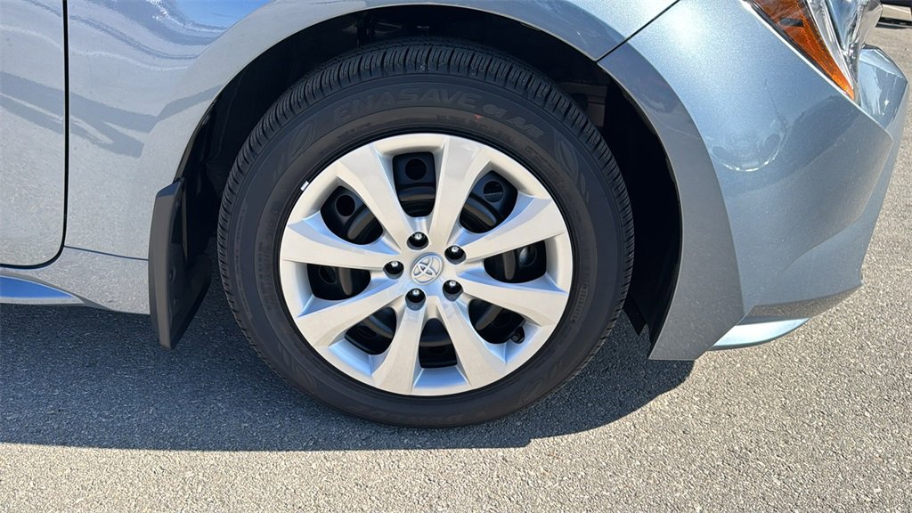 New 2026 Toyota Corolla LE image 12