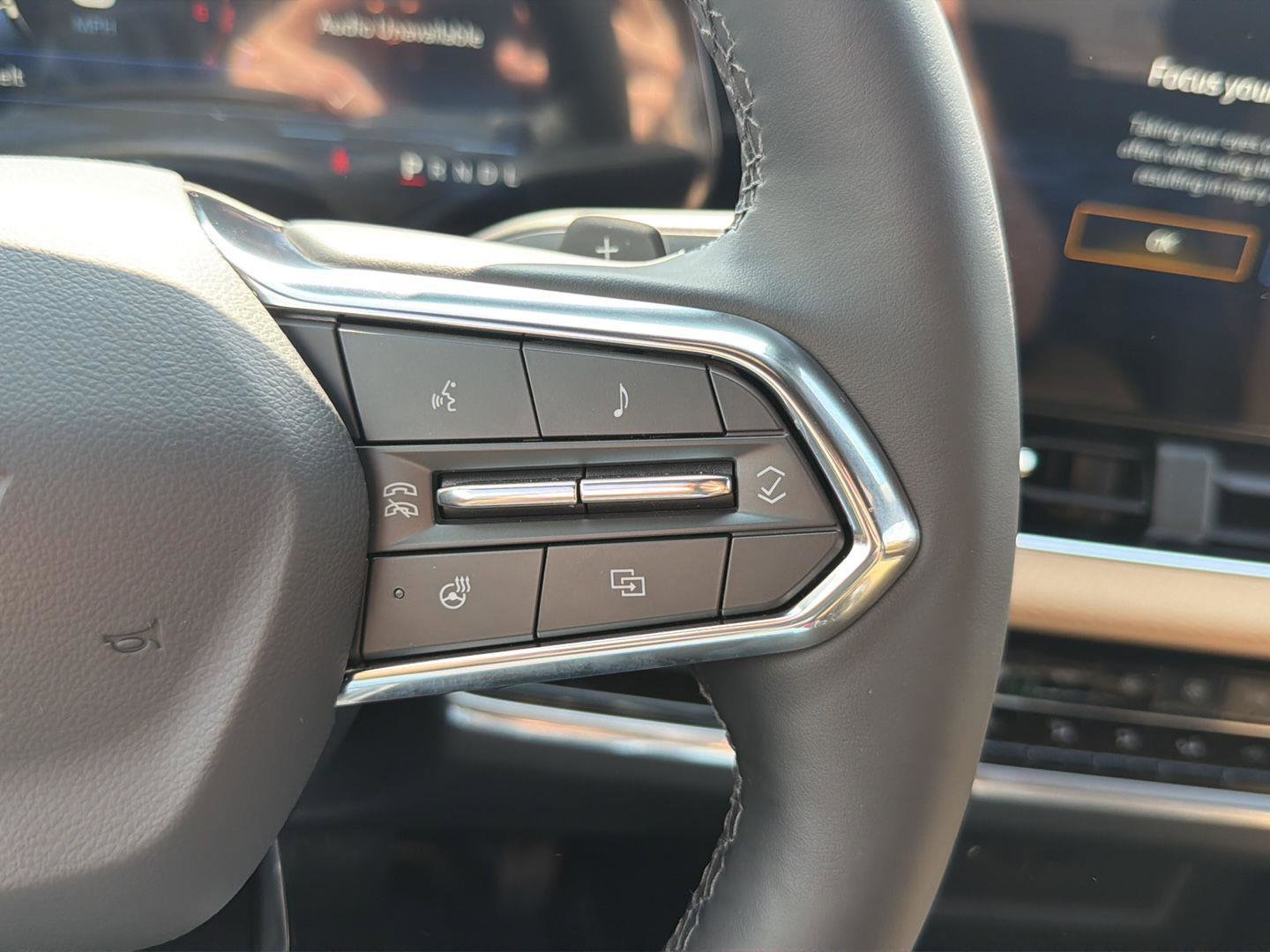 New 2026 Chevrolet Equinox ACTIV AWD/4WD image 21