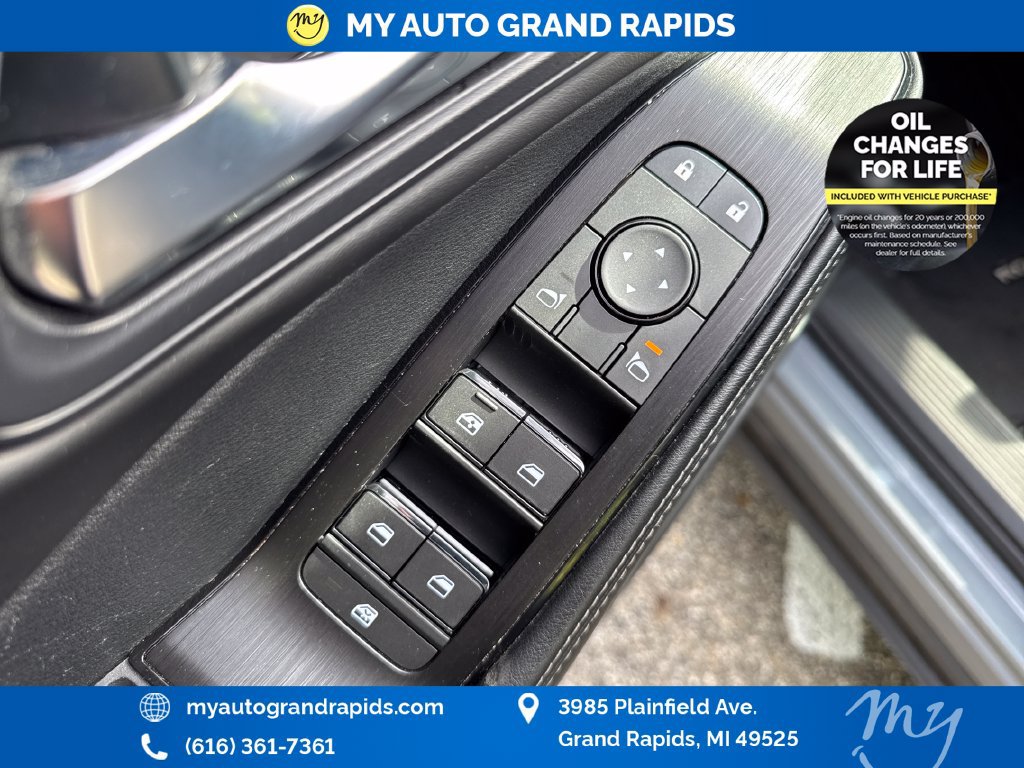Used 2023 Nissan Rogue SV w/ SV Premium B Package AWD/4WD image 11