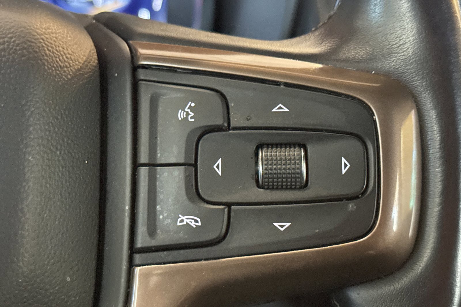 Used 2022 Chevrolet Tahoe High Country image 29