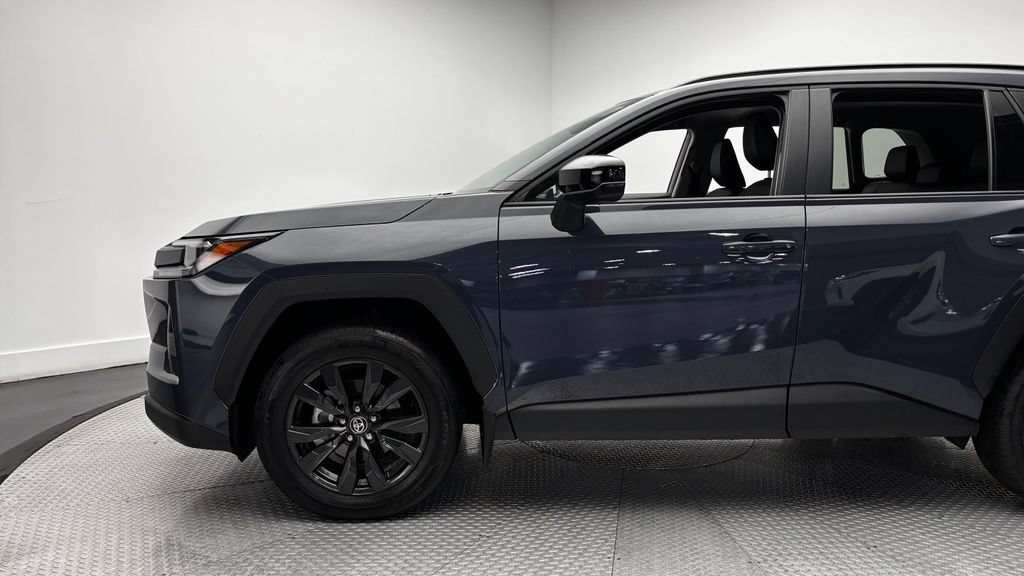 Used 2026 Toyota RAV4 XLE Premium w/ Weather Package AWD/4WD image 6