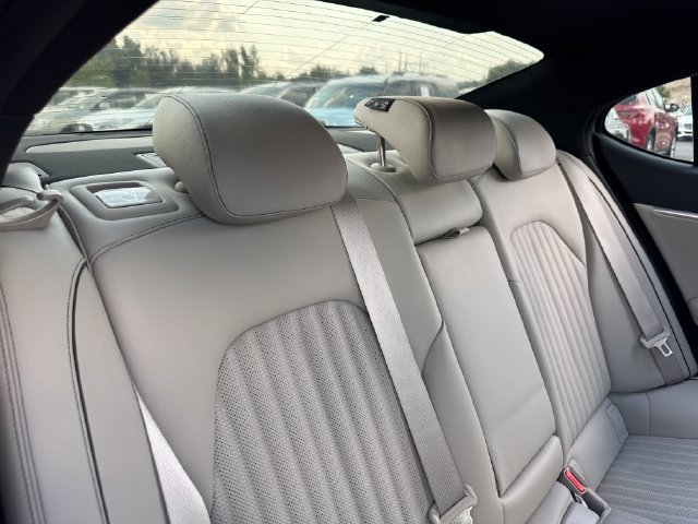 Used 2023 Genesis G70 3.3T w/ Sport Advanced Package RWD image 30