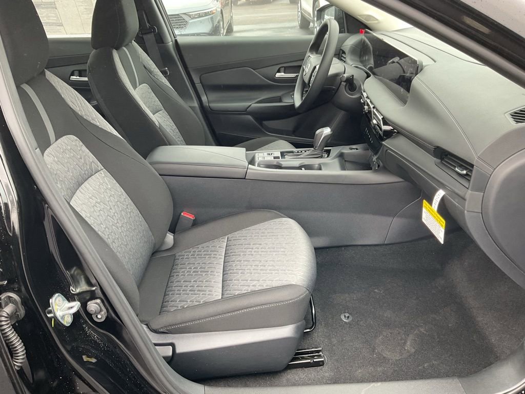 New 2026 Nissan Sentra SV w/ Floor Mat Package FWD image 18
