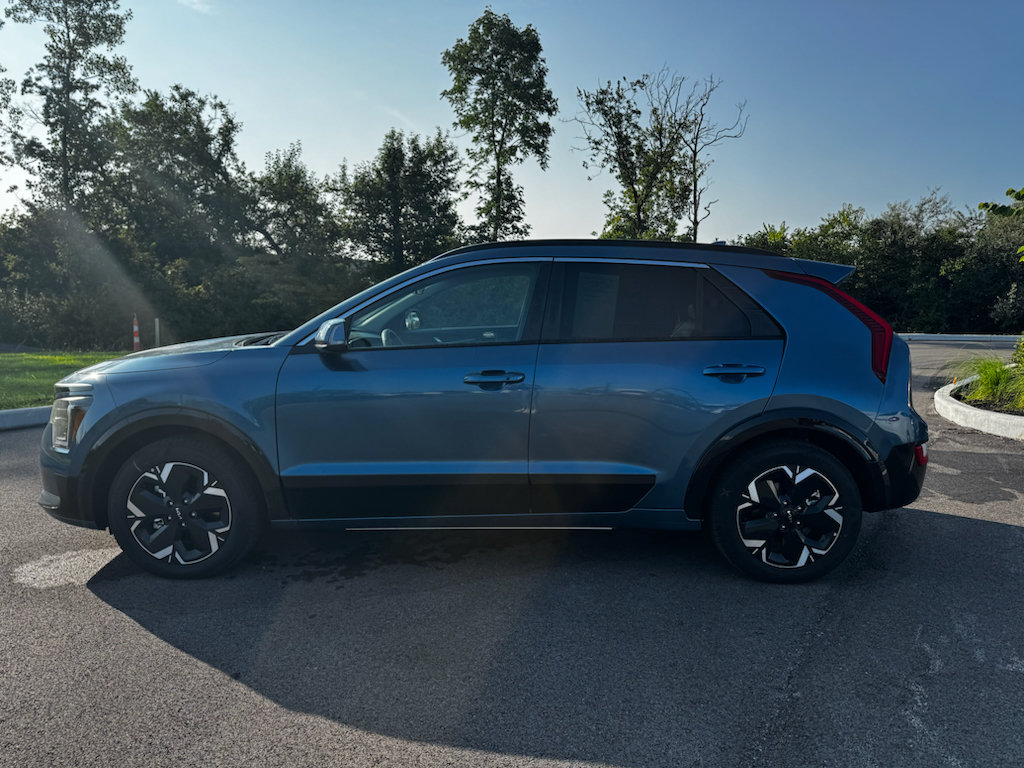 Used 2026 Kia Niro Wind w/ Wind Preserve Package FWD image 9