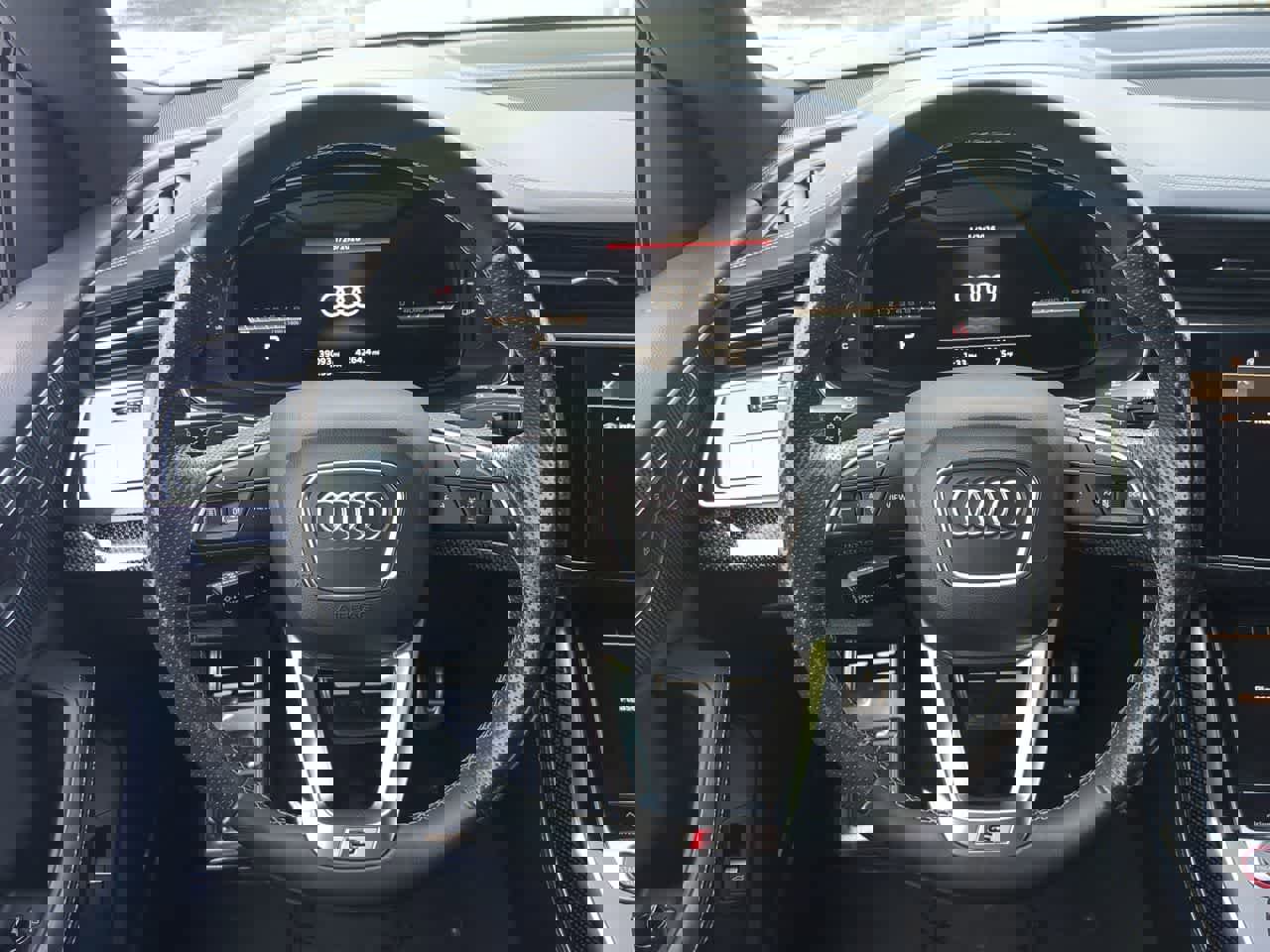 Used 2021 Audi SQ8 Prestige image 24