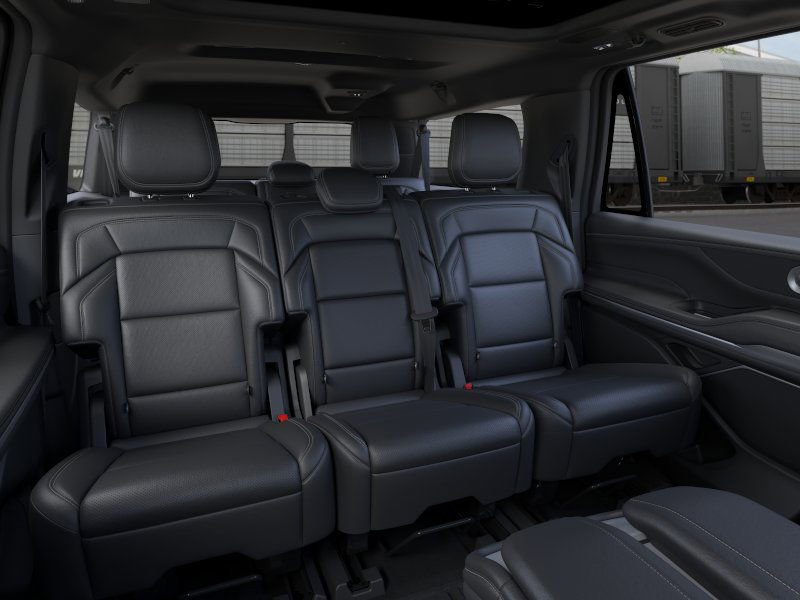New 2025 Lincoln Navigator L Reserve w/ Jet Appearance Package image 11