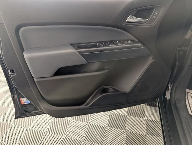 Used 2018 Chevrolet Colorado Z71 AWD/4WD image 10