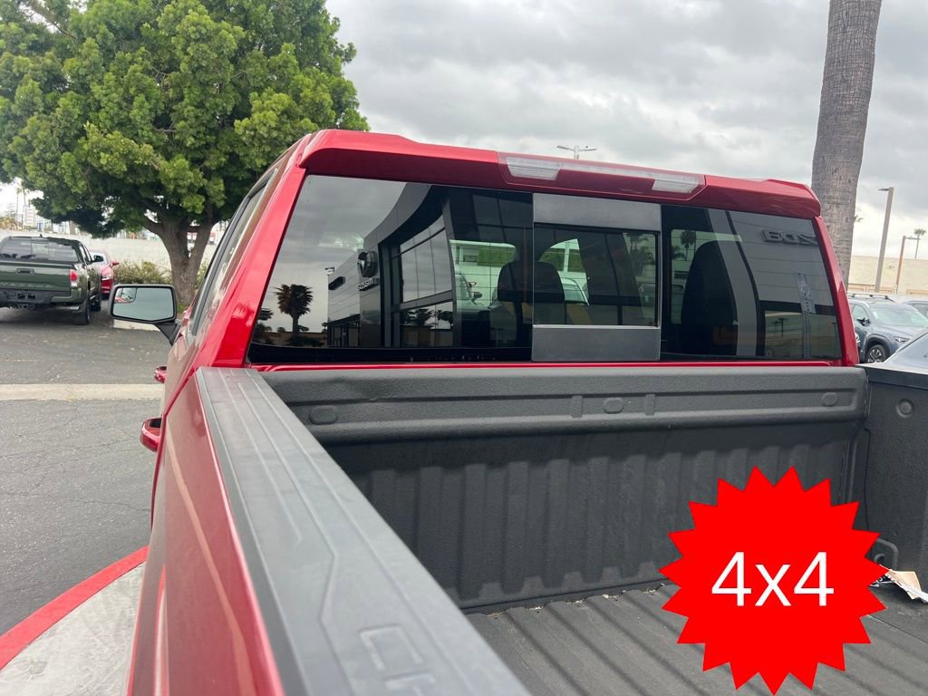 Used 2022 Chevrolet Silverado 1500 RST w/ Convenience Package II AWD/4WD image 18