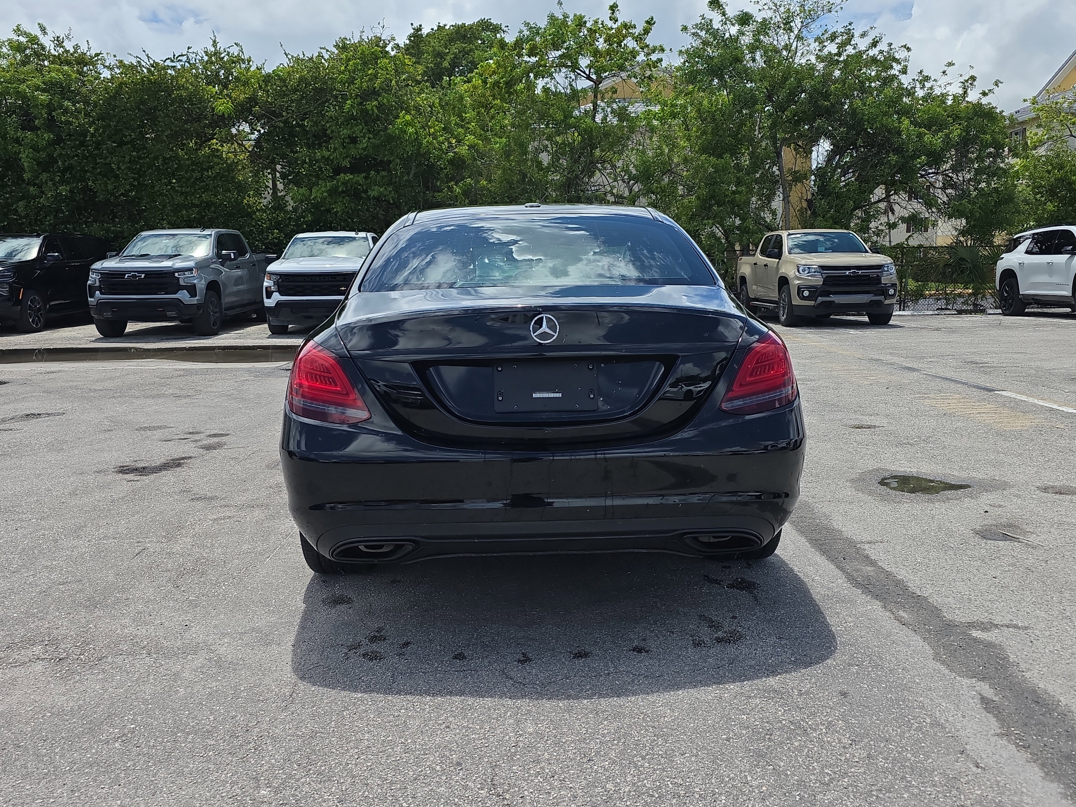 Used 2021 Mercedes-Benz C 300 Sedan w/ Premium Package image 6