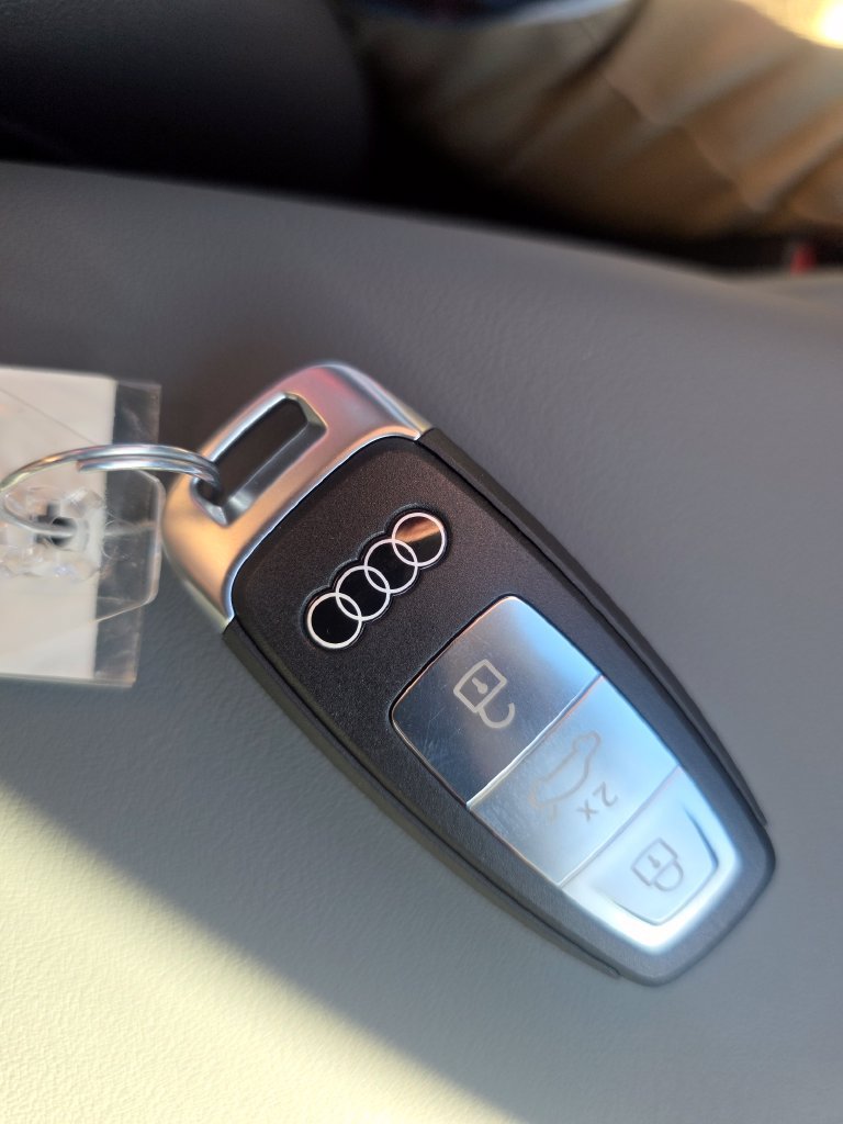 New 2026 Audi Q3 quattro 2.0T AWD/4WD image 38