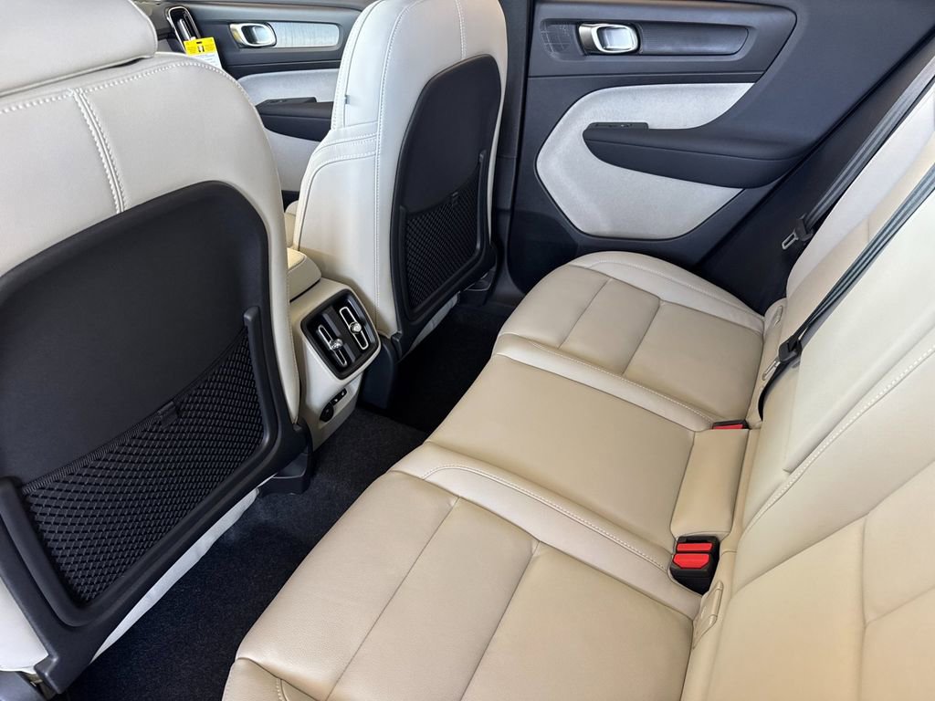 New 2026 Volvo XC40 B5 Plus w/ Protection Package Premier image 11