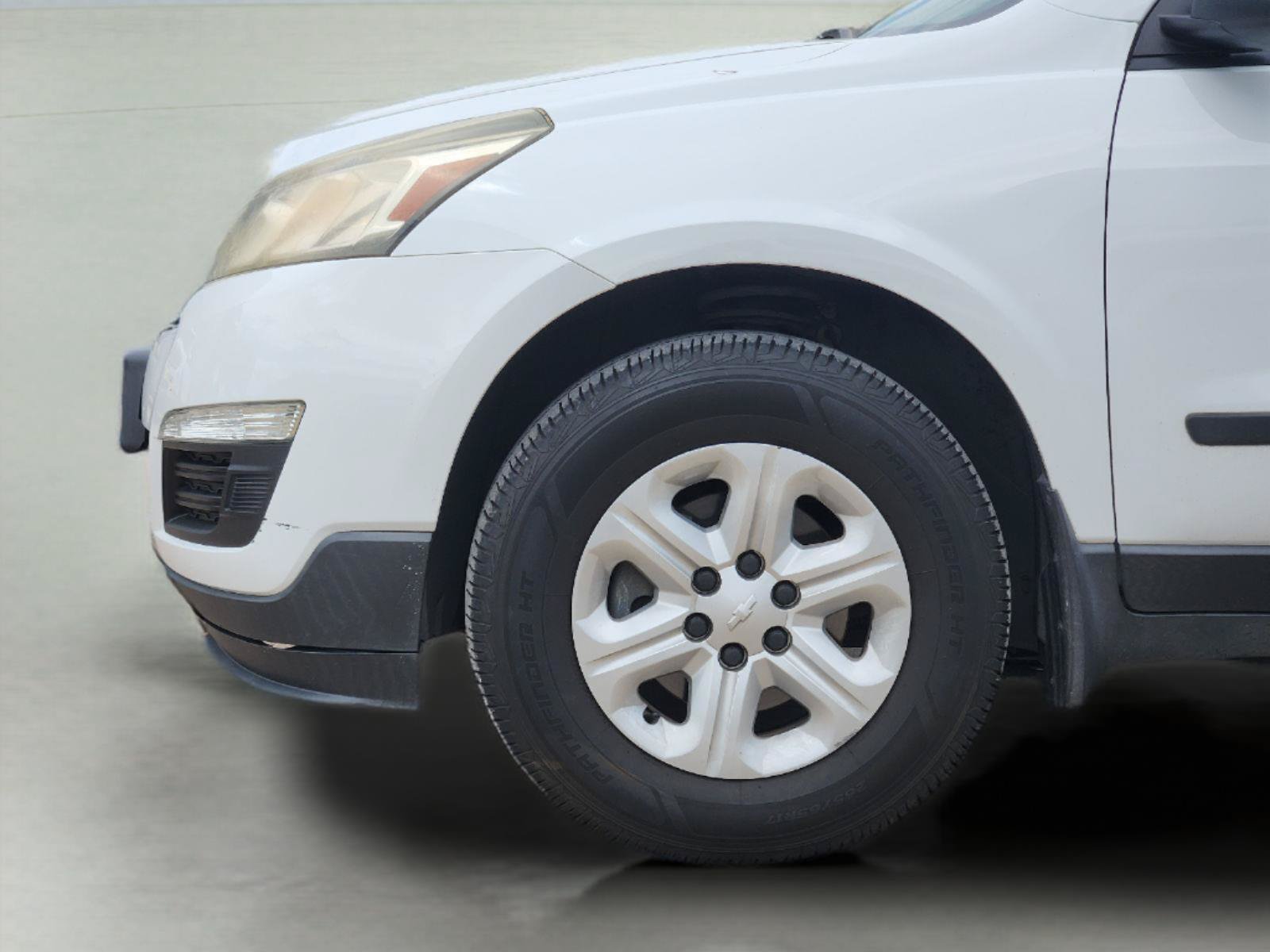 Certified 2017 Chevrolet Traverse LS FWD image 9