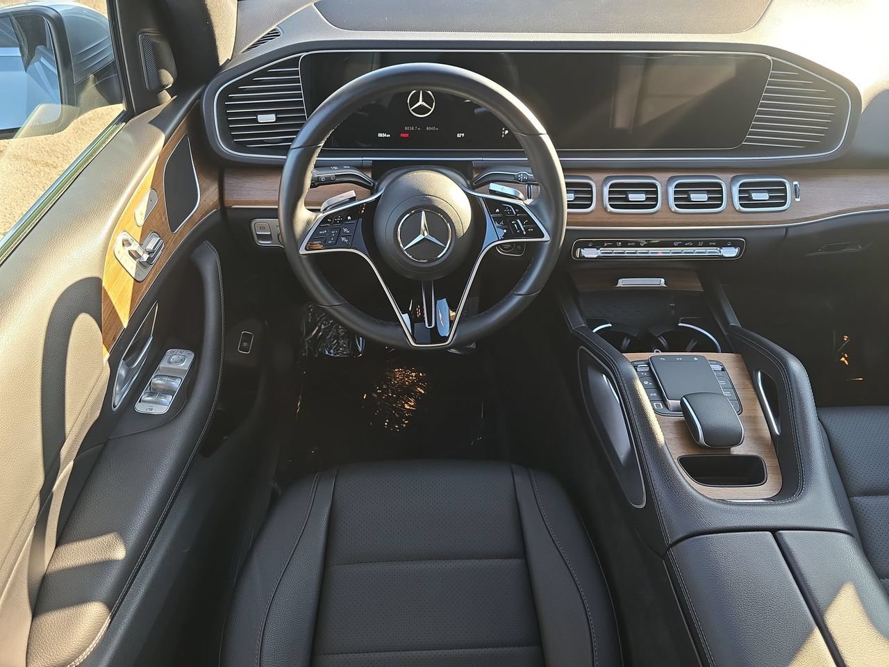 Used 2025 Mercedes-Benz GLE 350 4MATIC image 22
