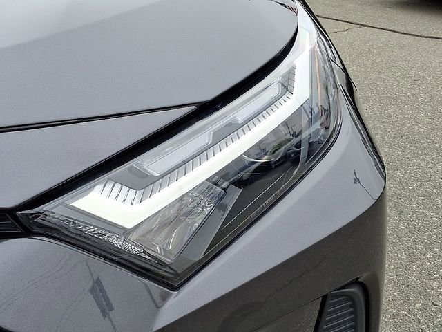 Used 2024 Toyota RAV4 LE image 9