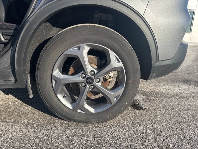 Used 2025 Ford Escape ST-Line AWD/4WD image 19