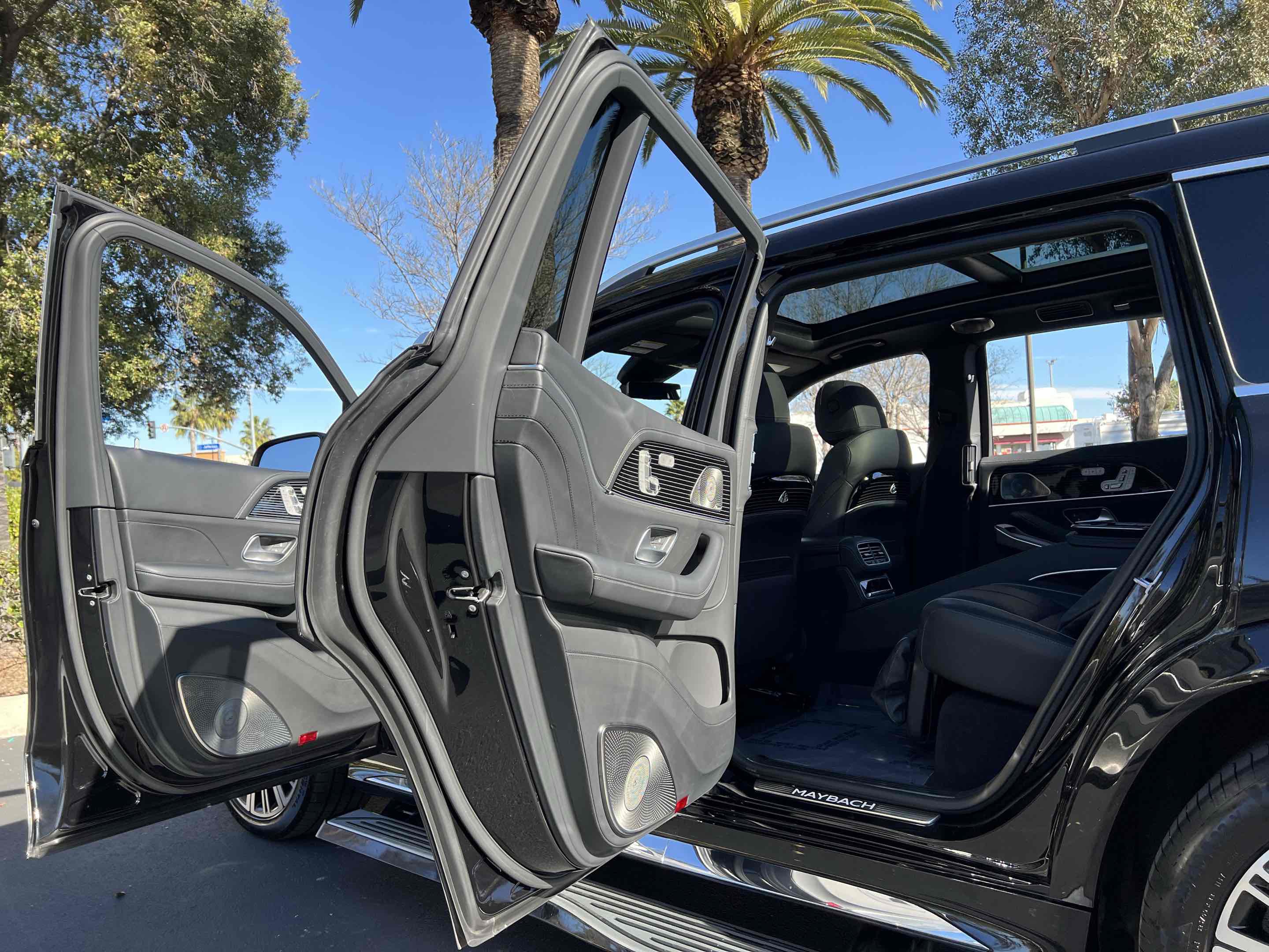 Used 2023 Mercedes-Benz Maybach GLS 600 4MATIC image 73