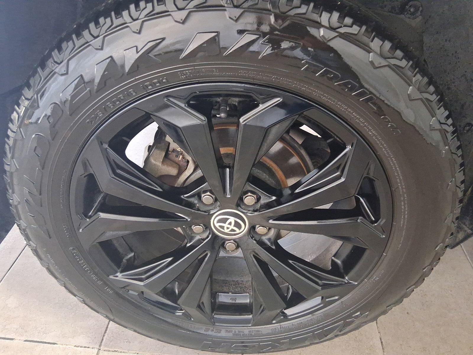 Used 2022 Toyota RAV4 SE AWD/4WD image 13