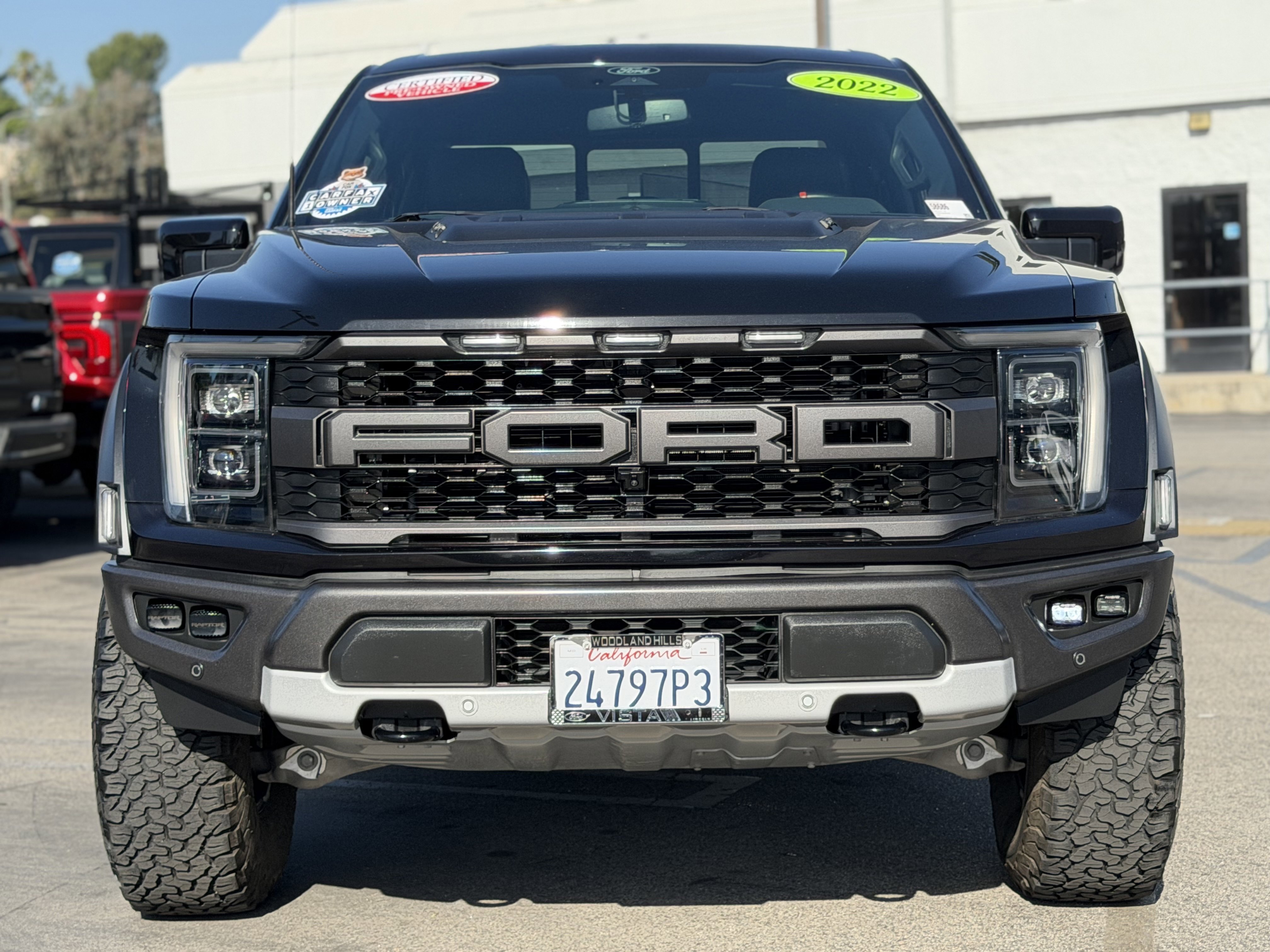 Certified 2022 Ford F150 Raptor w/ Raptor 37 Performance Package AWD/4WD image 2